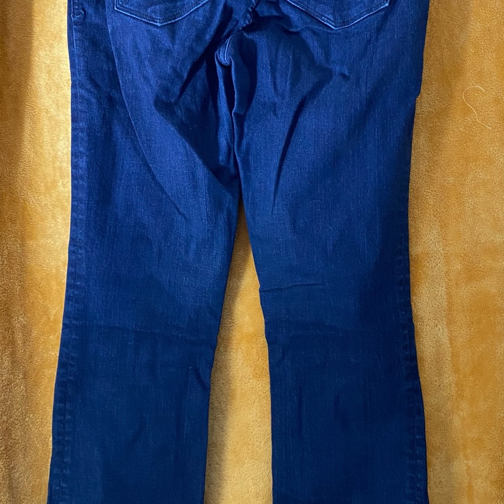Boot cut blue jeans